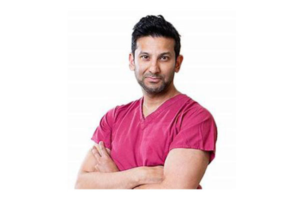 Professor Manish Chand joins the OstomyCure clinical study